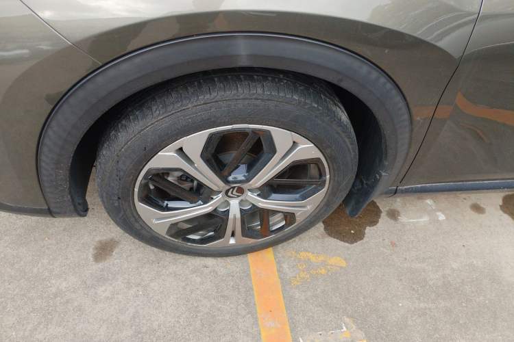 Used Citroen C5 X 2021 1.6T Enjoy the Extraordinary Exterior 4