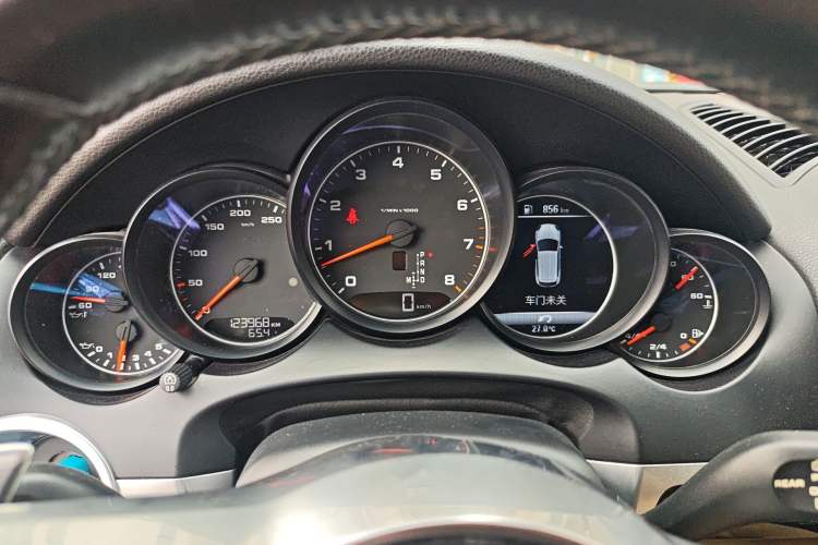 Used Porsche Cayenne 2015 Cayenne 3.0T Instrument Cluster