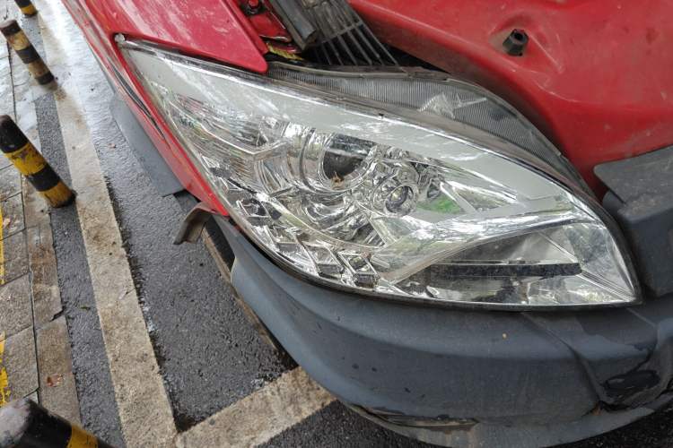 Used Iveco Power Daily 2017 2.8T Deluxe V36 Van Mid-Roof 43S5