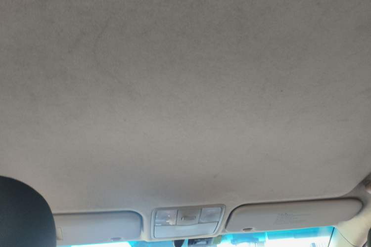 Used Kia K2 2011 Sedan 1.4L Automatic GLS
