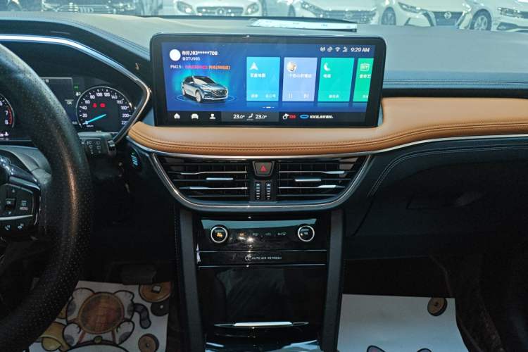 Used Ford Escape 2020 EcoBoost 245 Two-Wheel-Drive Titanium Edition Audio And AC Panel