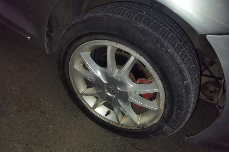 Used Chery Fengyun 2 2013 Hatchback 1.5L Manual Kuaiyi Edition