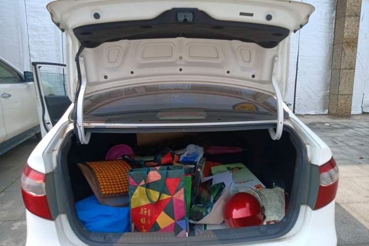 Used Kia K2 2012 Sedan 1.4L Automatic GLS Commemorative Edition Trunk