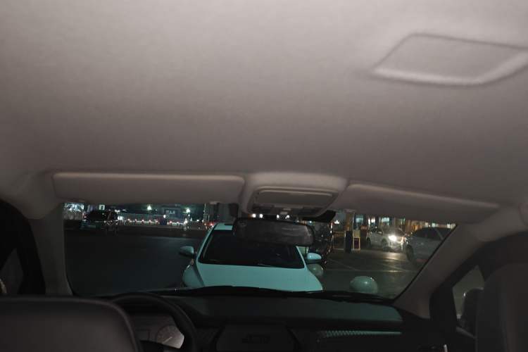 Used JMC Baodian 2023 2.5T Diesel 4x4 Comfort Edition Flat-Base Cargo Bed Long Wheelbase Model JX4D25A6L
