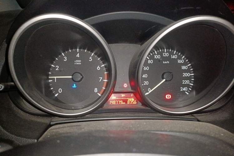 Used Mazda 5 2011 2.0L Manual Comfort Edition
