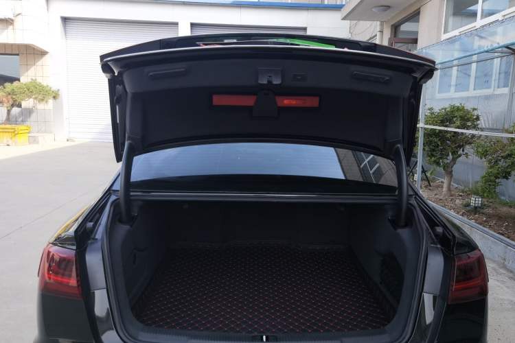 Used Audi A6L 2018 30th Anniversary Edition TFSI Trendy Model Trunk