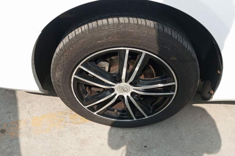 Used BYD Surui 2015 1.5L Manual Comfort Model
