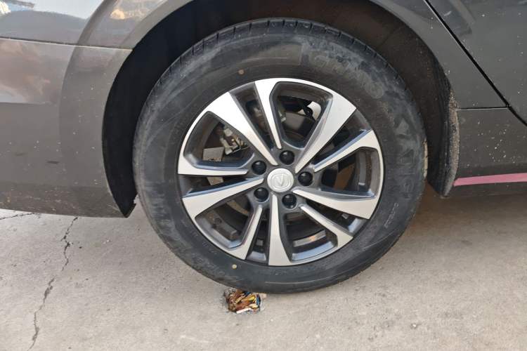 Used CHANGAN Eado 2022 PLUS Blue Whale NE 1.4T GDI DCT Prestige Edition Right Rear Wheel Hub