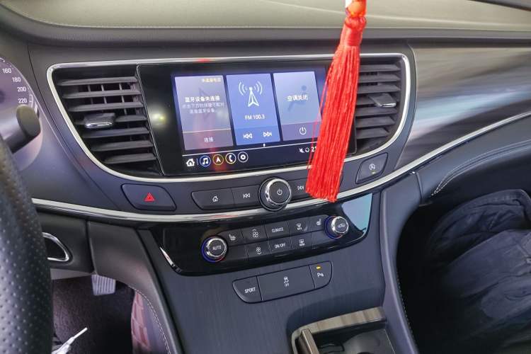 Used Buick LaCrosse 2022 652T Luxury Version Audio And AC Panel