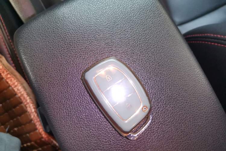 Used Hyundai Elantra (6th Generation / Lingdong) 2018 1.4T Dual-Clutch Xuan Dong · Dynamic Edition
