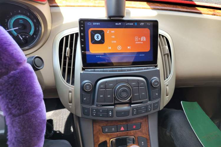 Used Buick LaCrosse 2012 2.4L SIDI Elegant Edition Audio And AC Panel