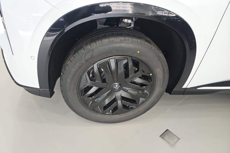 Used Hongqi Tiangong 08 2025 605 Pioneer Edition
