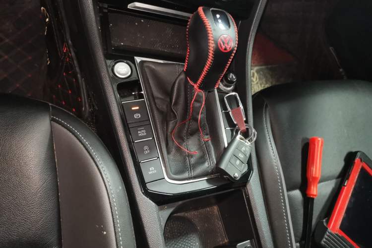 Used Volkswagen Sagitar 2020 200TSI DSG Comfort Version China VI Standard
