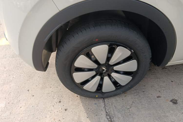 Used Wuling Bingo 2024 333 km Enjoyment Version