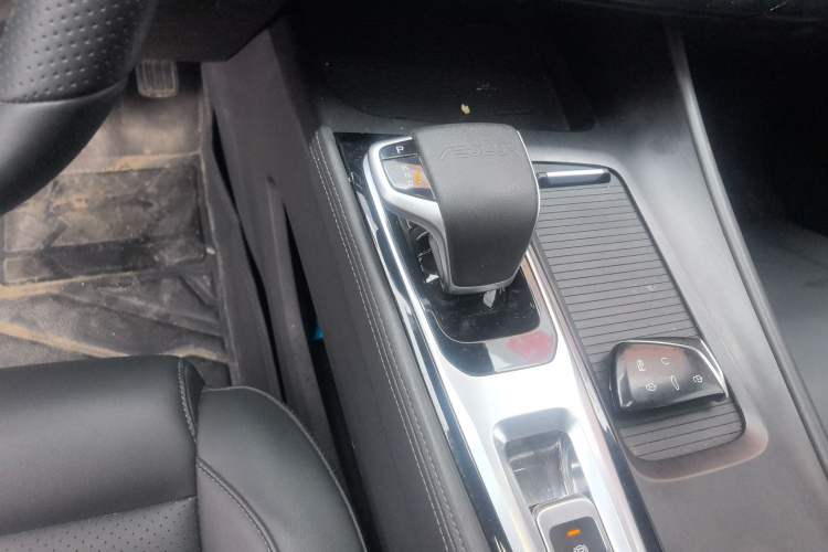 Used Dongfeng Aeolus Huge 2022 Mach Power 1.5T Dare-to-Drive Edition · Enjoyably悦