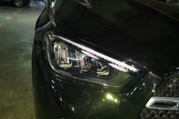 Used Mercedes-Benz GLE Coupe 2024 GLE 350 4MATIC Coupe SUV Fashion Model
