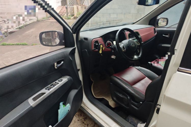 Used CHANGAN OSHAN Olisway 2015 X6 1.4L IMT Flagship Edition Driver Seat