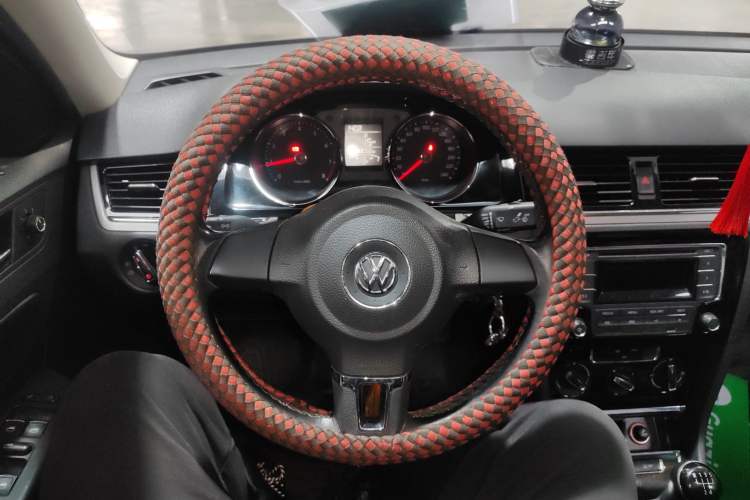 Used Volkswagen Bora 2014 1.6L Manual Comfort Model
