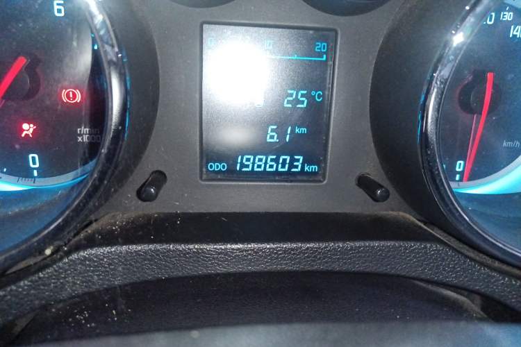 Used Changan CS35 2015 1.6L Manual Luxury Model China IV Standard
