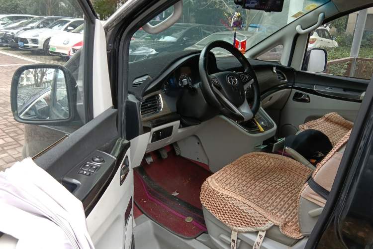 Used JAC Refine M5 2013 2.0T Gasoline Manual Business Edition