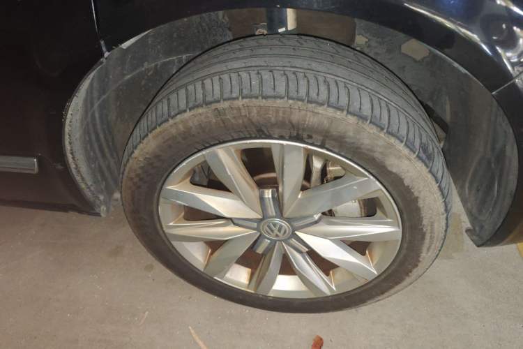 Used Volkswagen Multivan 2017 2.0 TSI Two-Wheel Drive Luxury Edition 7 Seats
