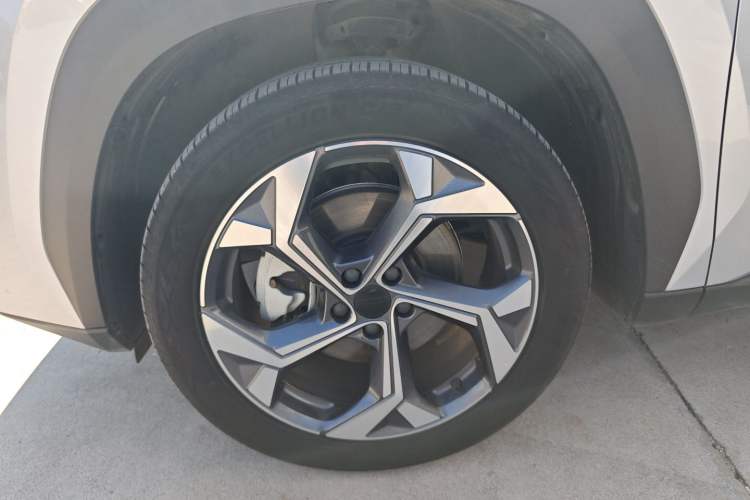 Used Geely Auto FX11 2023 1.5TD DCT Prestige Edition
