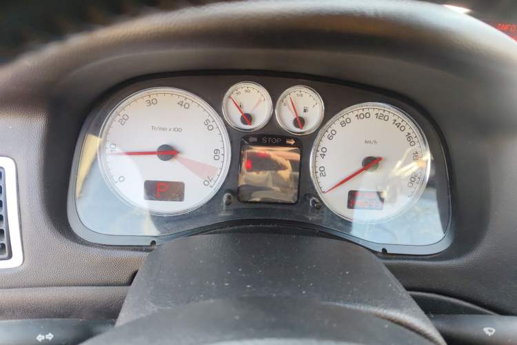 Used Peugeot 307 2013 1.6L Automatic CROSS