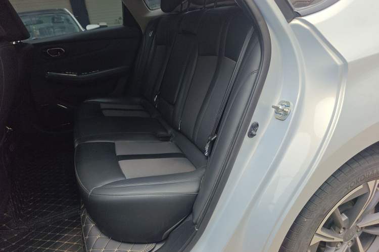 Used AION S MAX 2024 70 Star Edition Left Rear Seat