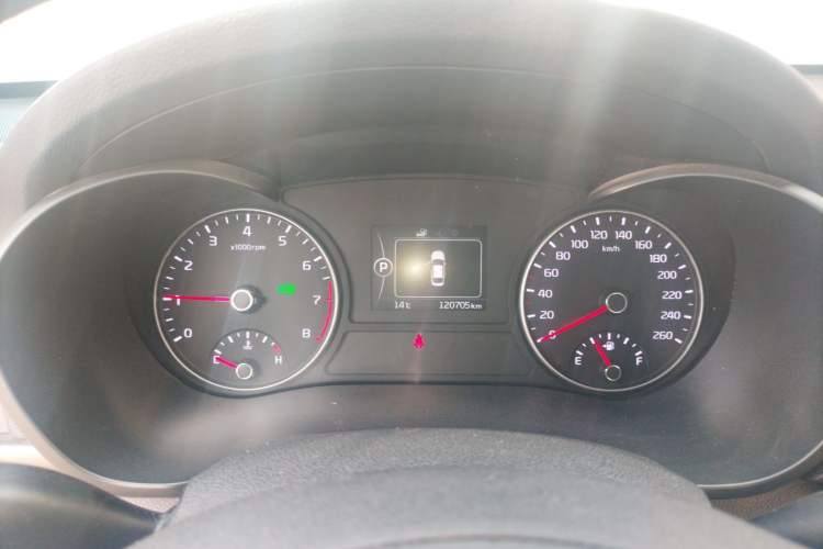 Used Kia K5 2016 2.0L Automatic GLS