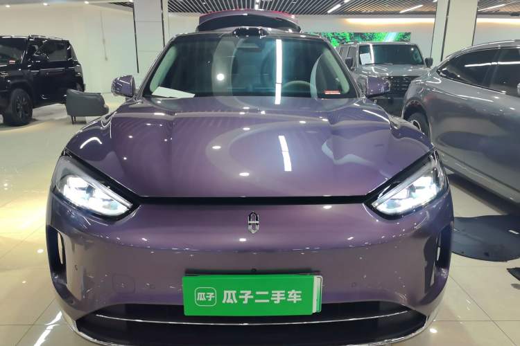 Used Hima AITO M5 2025 Extended-Range Ultra All-Wheel-Drive Version Front