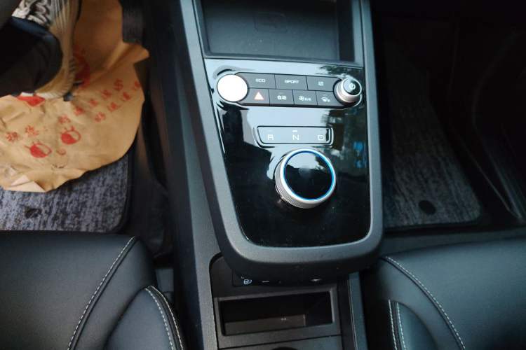 Used BYD S2 2019 Smart Standard Version
