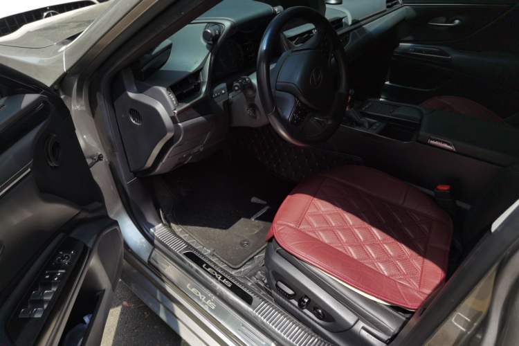 Used Lexus ES 2020 200 Excellence Edition