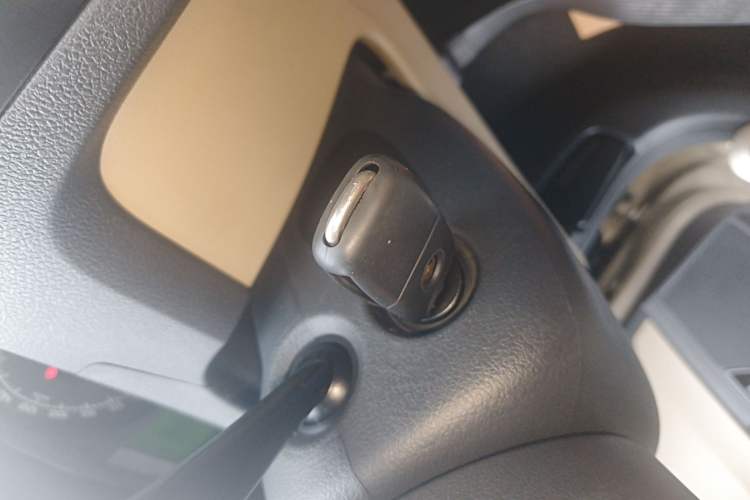 Used Skoda Rapid 2013 1.6L Automatic Smart Selection Model