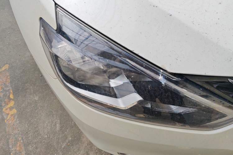 Used Nissan Sylphy 2021 Classic 1.6XL CVT Luxury Edition Right Front Headlight