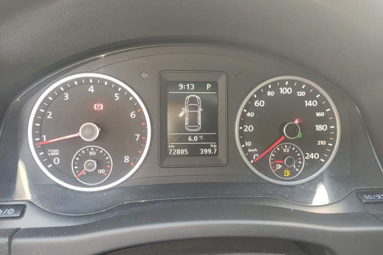Used Volkswagen Tiguan 2015 1.8TSI Automatic Two-Wheel Drive Comfort Edition Instrument Cluster