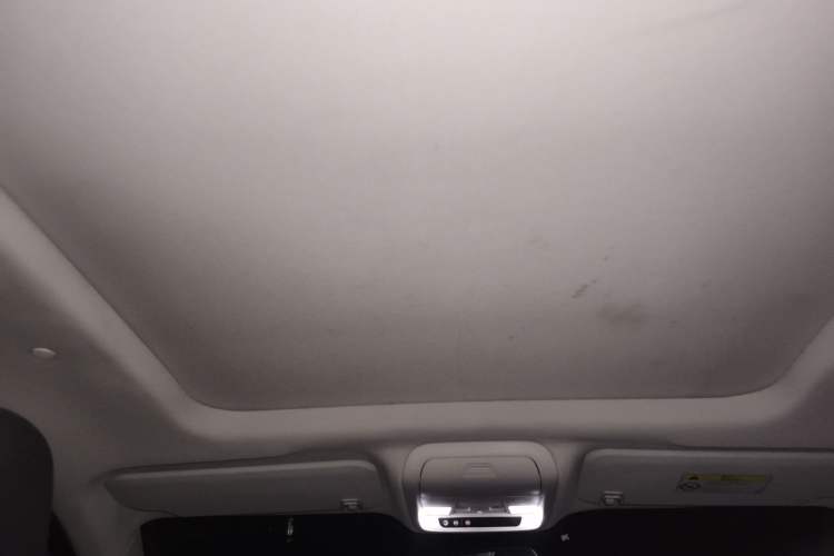 Used Cadillac XT5 2016 28T Four-Wheel Drive Luxury Model
