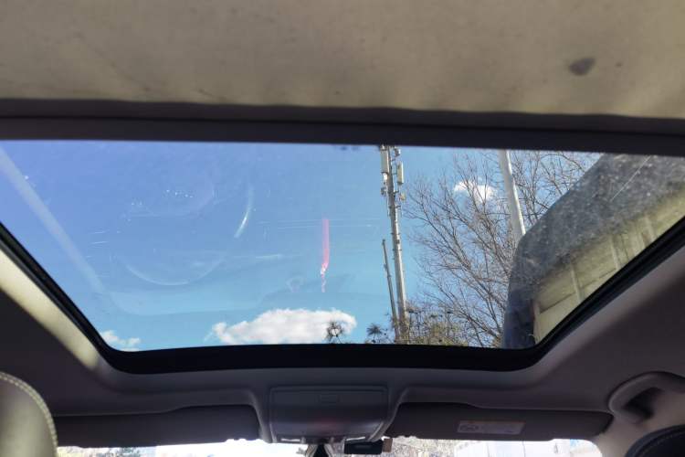 Used Volkswagen Tiguan L 2018 Facelift 330TSI Automatic Two-Wheel Drive Luxury Edition Headliner