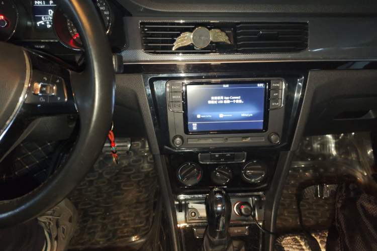 Used Volkswagen C-TREK 2018 1.5L Automatic Comfort Model
