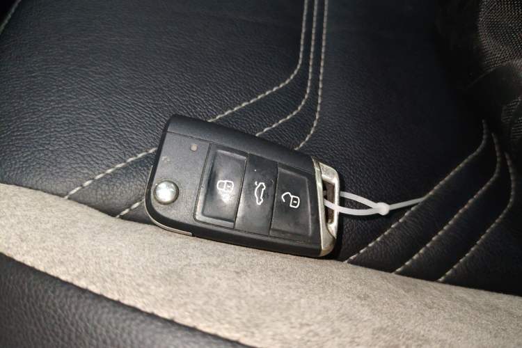 Used Volkswagen Tayron GTE Plug-in Hybrid 2020 1.4T Luxury Model Vehicle Key