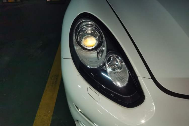 Used Porsche Panamera 2016 Panamera Executive Edition 3.0T Right Front Headlight