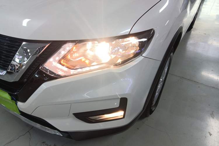 Used Nissan X-Trail 2022 2.0L Two-Wheel Drive Smart Connect & Comfort Edition