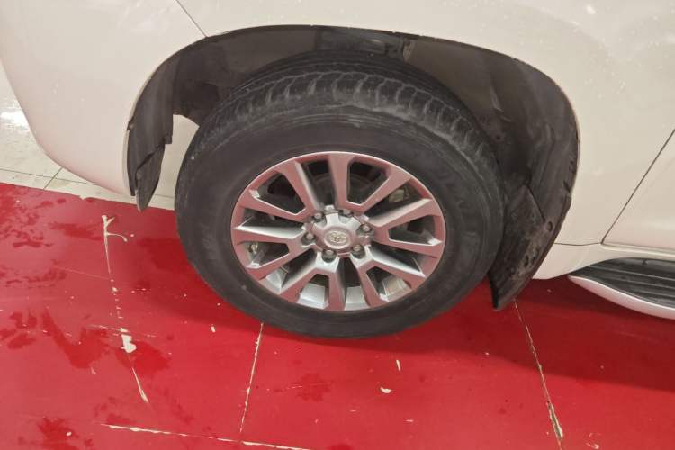 Used Toyota Prado 2018 3.5L Automatic TX-L NAVI with Rear-Mounted Spare Tire