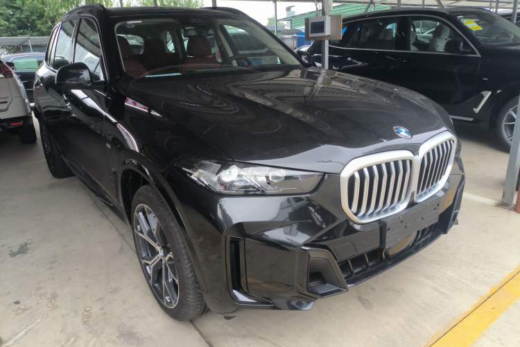 Used BMW X5 2023 xDrive 30Li Luxury M Sport Night Edition Package