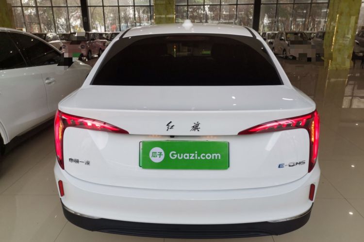 Used Hongqi E-QM5 2022 431 km Charge & Enjoy Edition