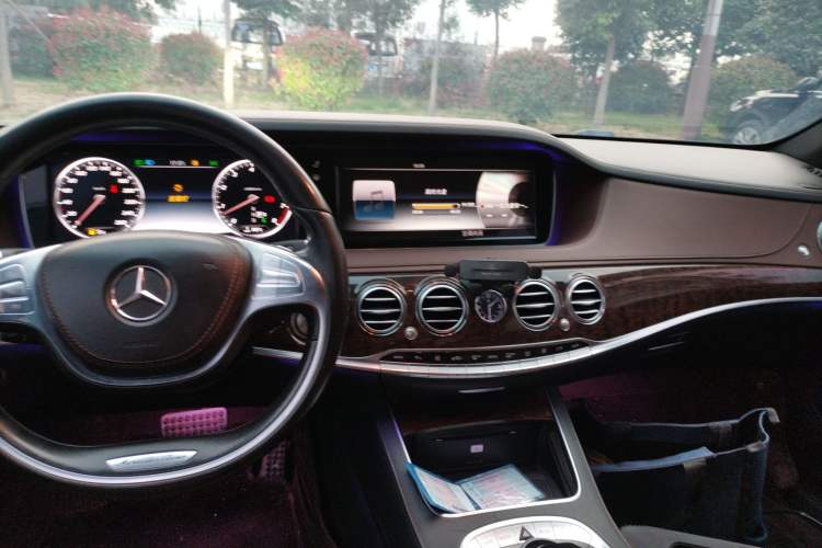 Used Mercedes-Benz S-Class 2014 S 320 L Business Model