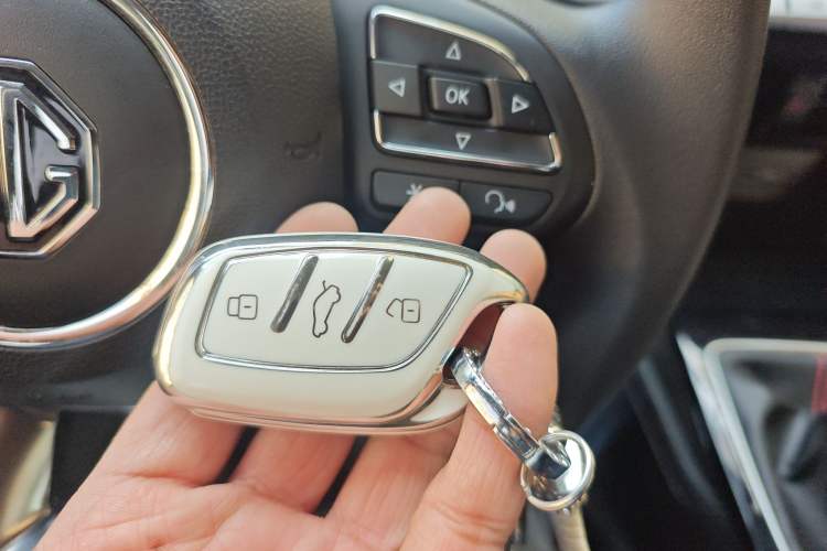 Used MG 5 2023 180 DVVT Manual Fashion Edition
