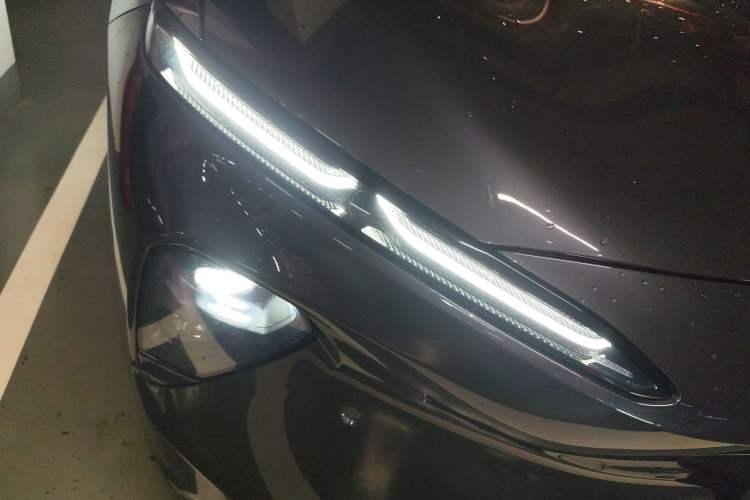 Used Nio ET7 2024 75 kWh Executive Edition
