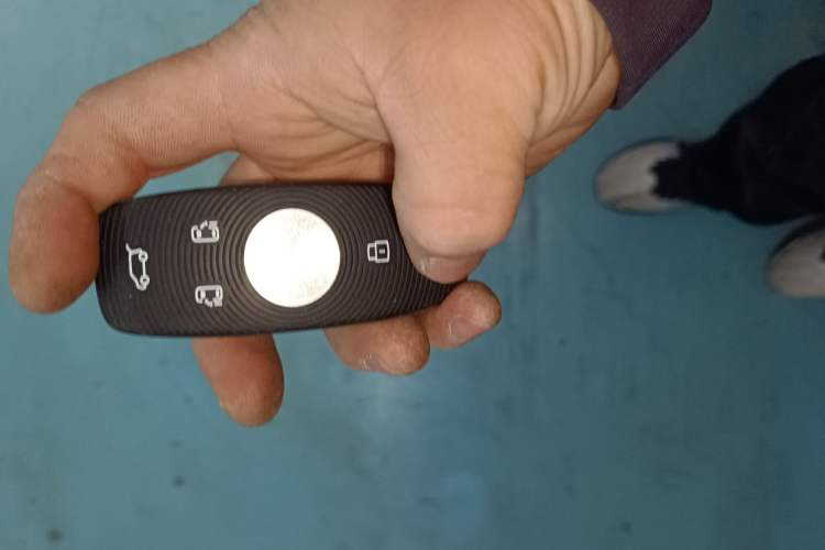 Used Roewe iMAX8 2022 400TGI Celebration Edition Vehicle Key