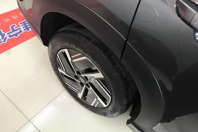 Used Wuling Xingguang S 2024 130 km Flagship Version Exterior 5