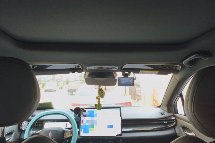 Used Livan Livan 7 2023 605 km ZHU FENG